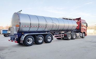 挺進(jìn)大西北，天潤新東牛奶運輸車讓塞上鮮奶一路飄香