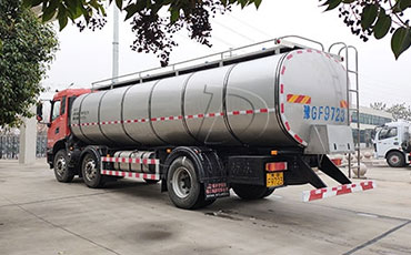 上海某飲料公司購(gòu)買鮮奶運(yùn)輸車用于果汁運(yùn)輸