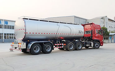 郜先生：新東鮮奶運輸車，保溫保鮮，一路無憂